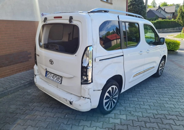 Toyota Proace City Verso cena 34900 przebieg: 88500, rok produkcji 2020 z Lipno małe 352